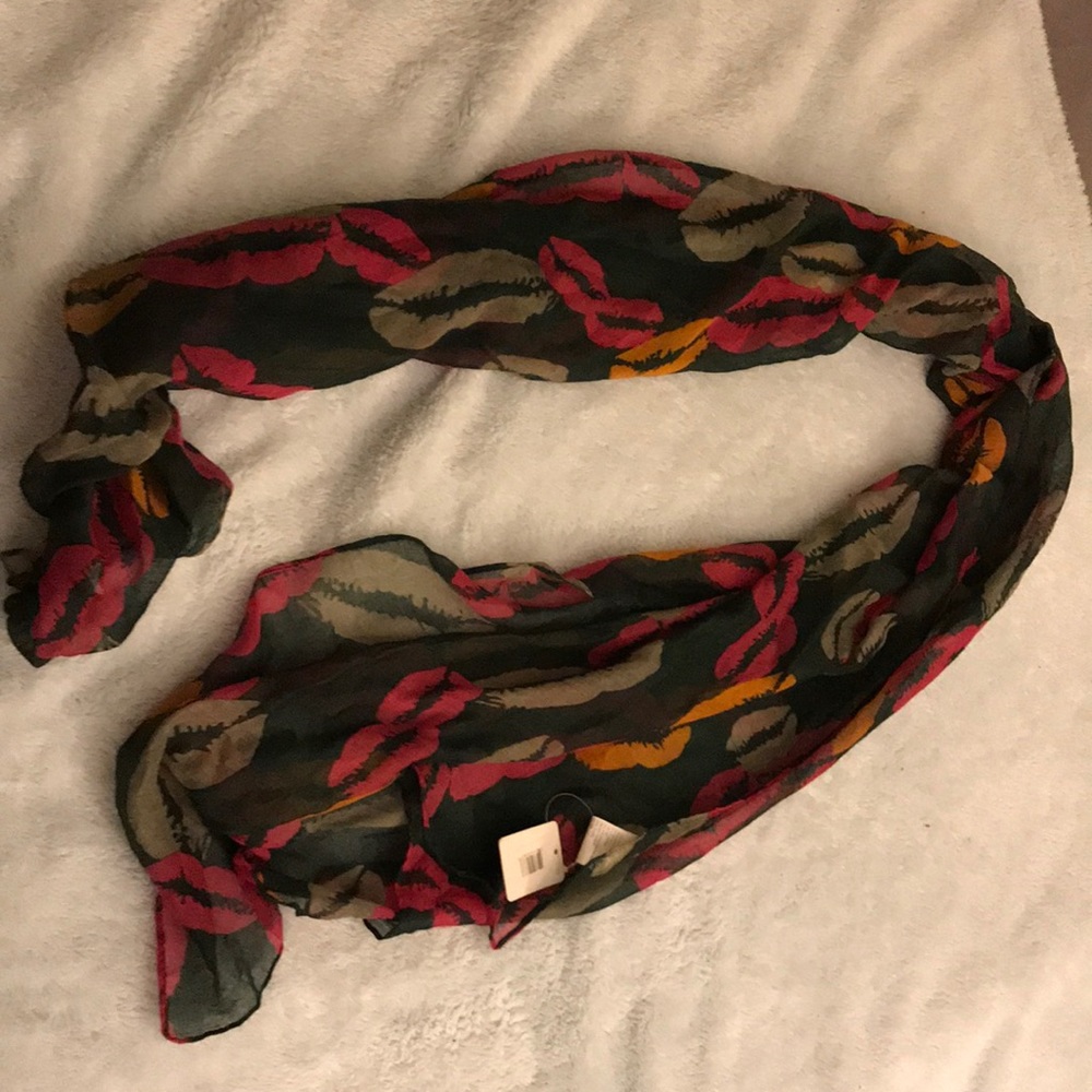 Scarf